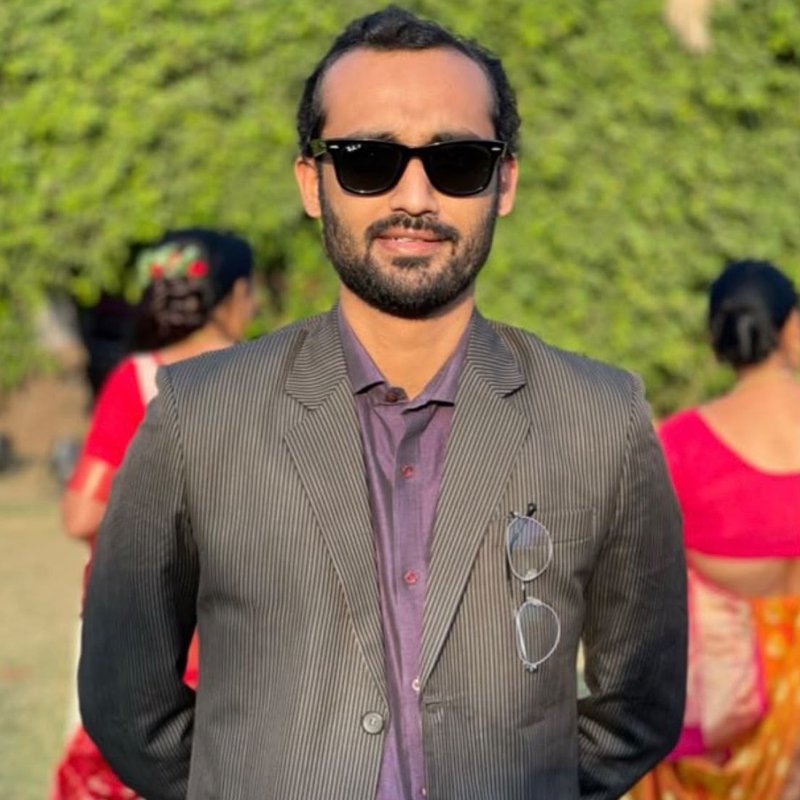 Harsh Sir, Maths teacher in Manjalpur, Vadodara